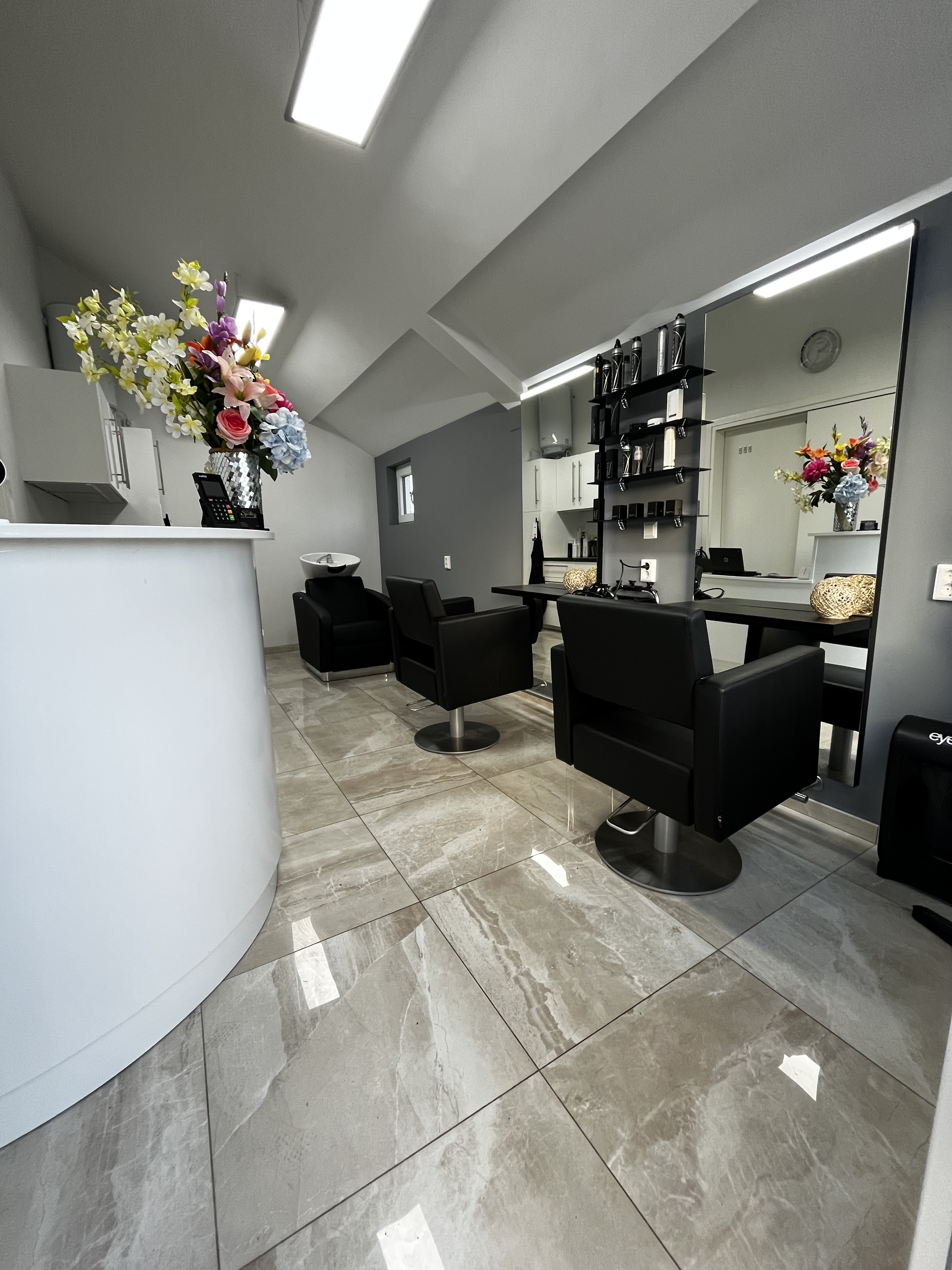 Salon Sparkling